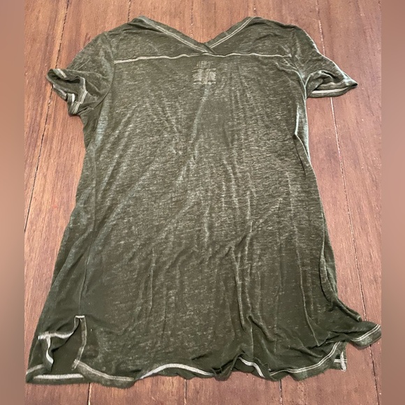🔴 Time And Tru Sheer Green Top - Picture 2 of 5